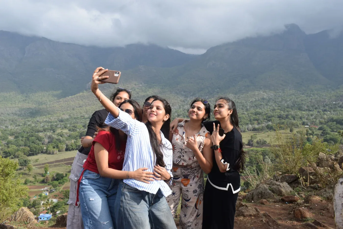 India, Viewpoint selfie